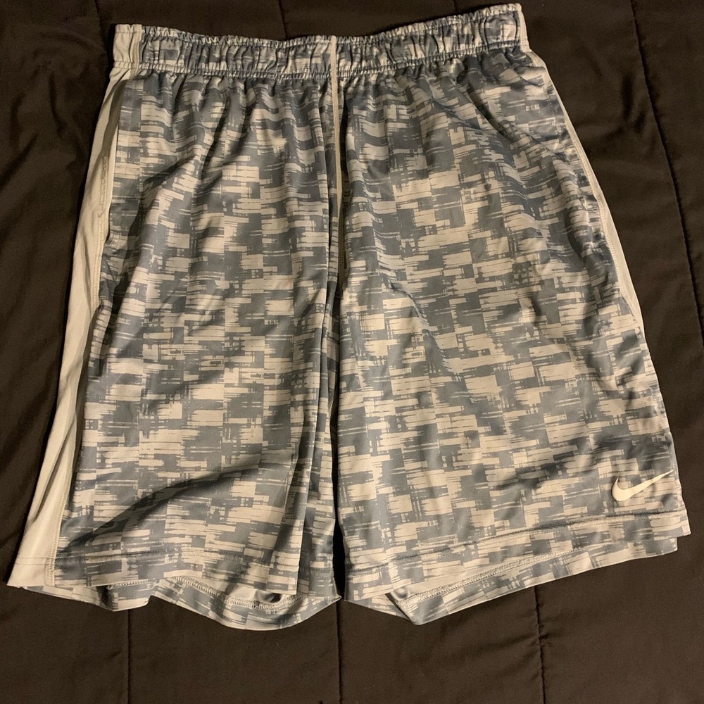 Men's Nike Fly Digital Rush Basketball Shorts